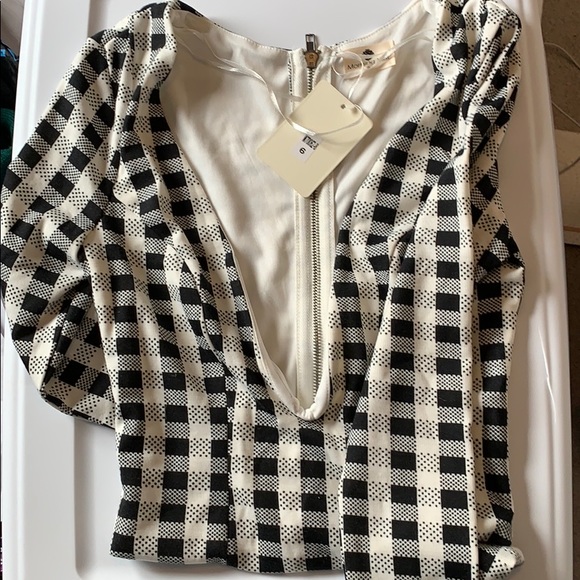 Long sleeved - Picture 1 of 2